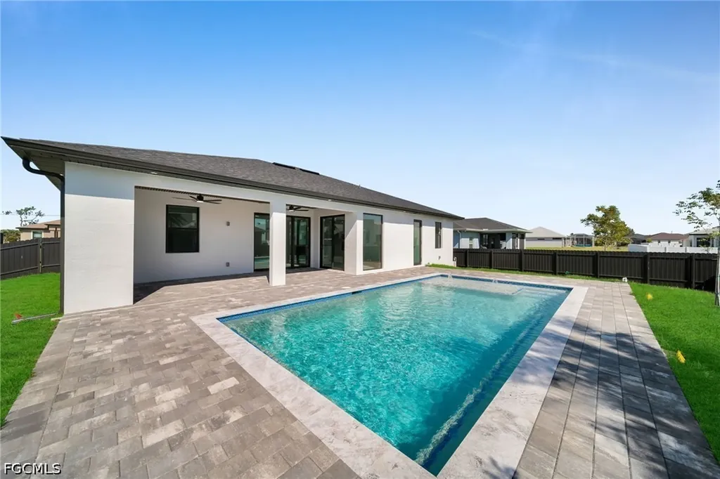 1919 NW 34th Avenue Cape Coral FL 33993