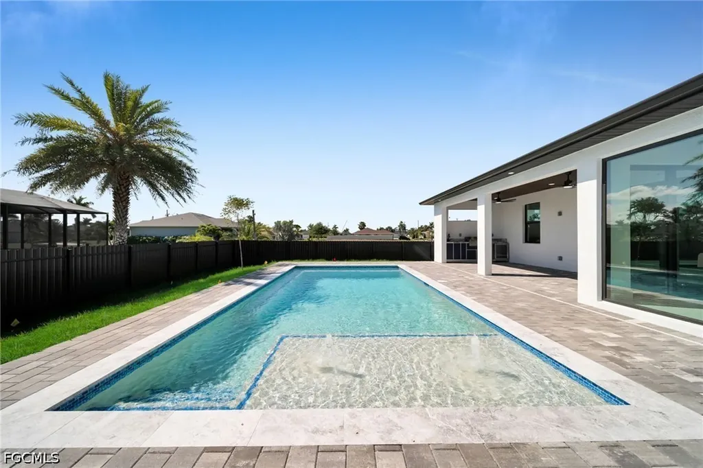 1919 NW 34th Avenue Cape Coral FL 33993