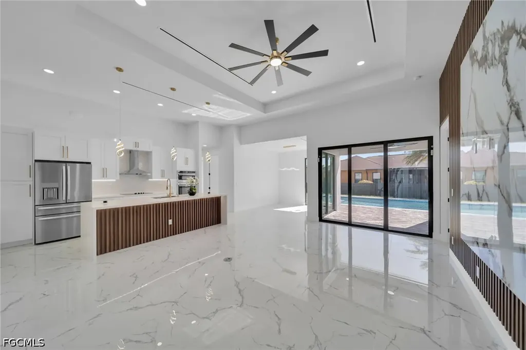 1919 NW 34th Avenue Cape Coral FL 33993