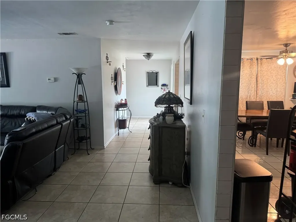 1912 Howe Court North Fort Myers FL 33903