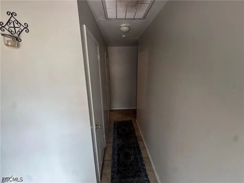 1912 Howe Court North Fort Myers FL 33903