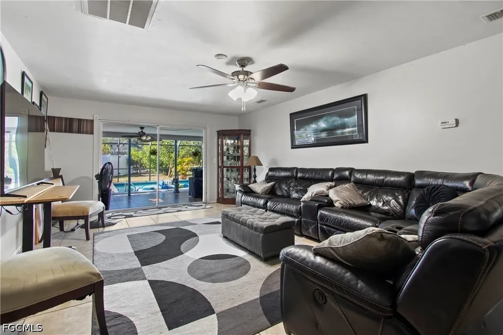 1912 Howe Court North Fort Myers FL 33903