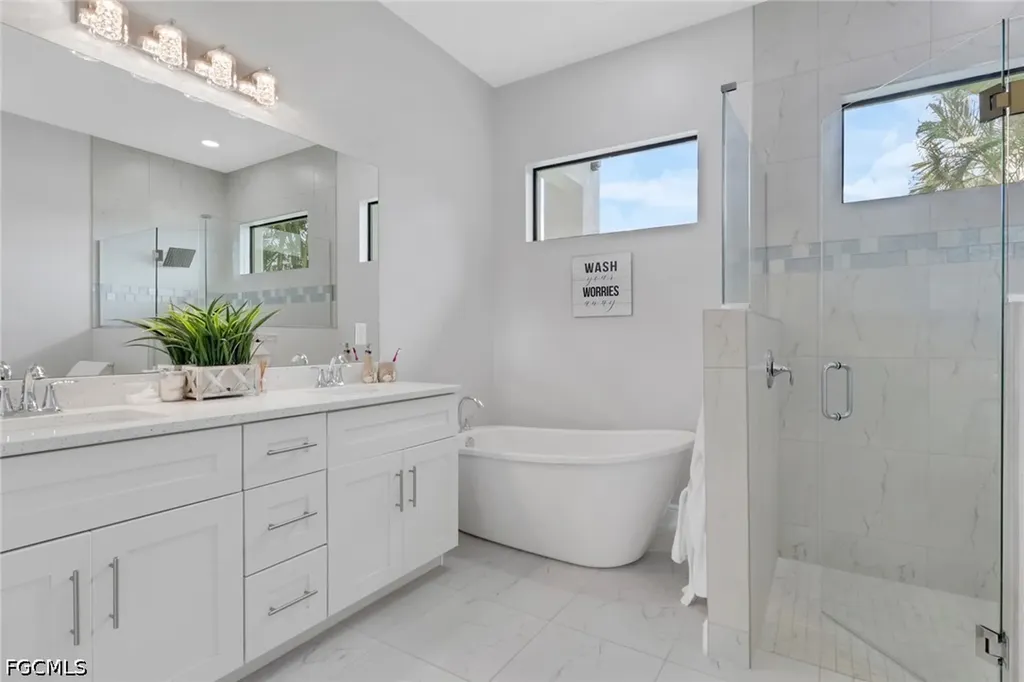 501 NW 5th Street Cape Coral FL 33993