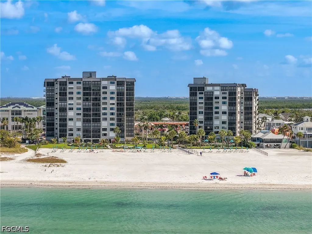 Fort Myers Beach FL, 2810 Estero Boulevard, Unit 713