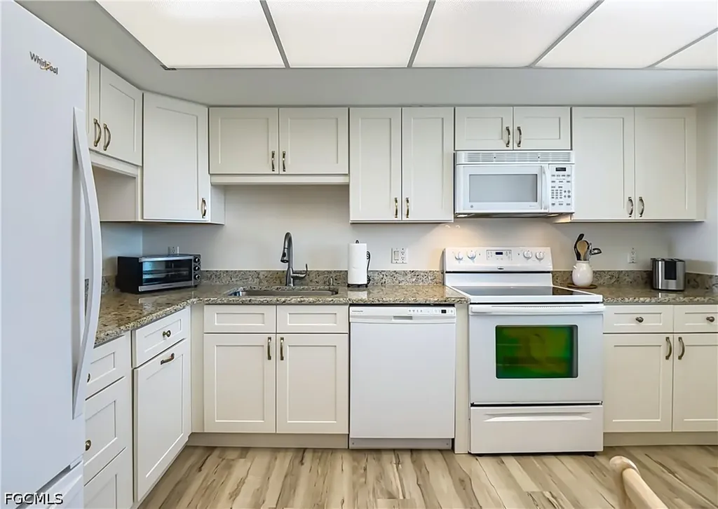 2810 Estero Boulevard Fort Myers Beach FL 33931