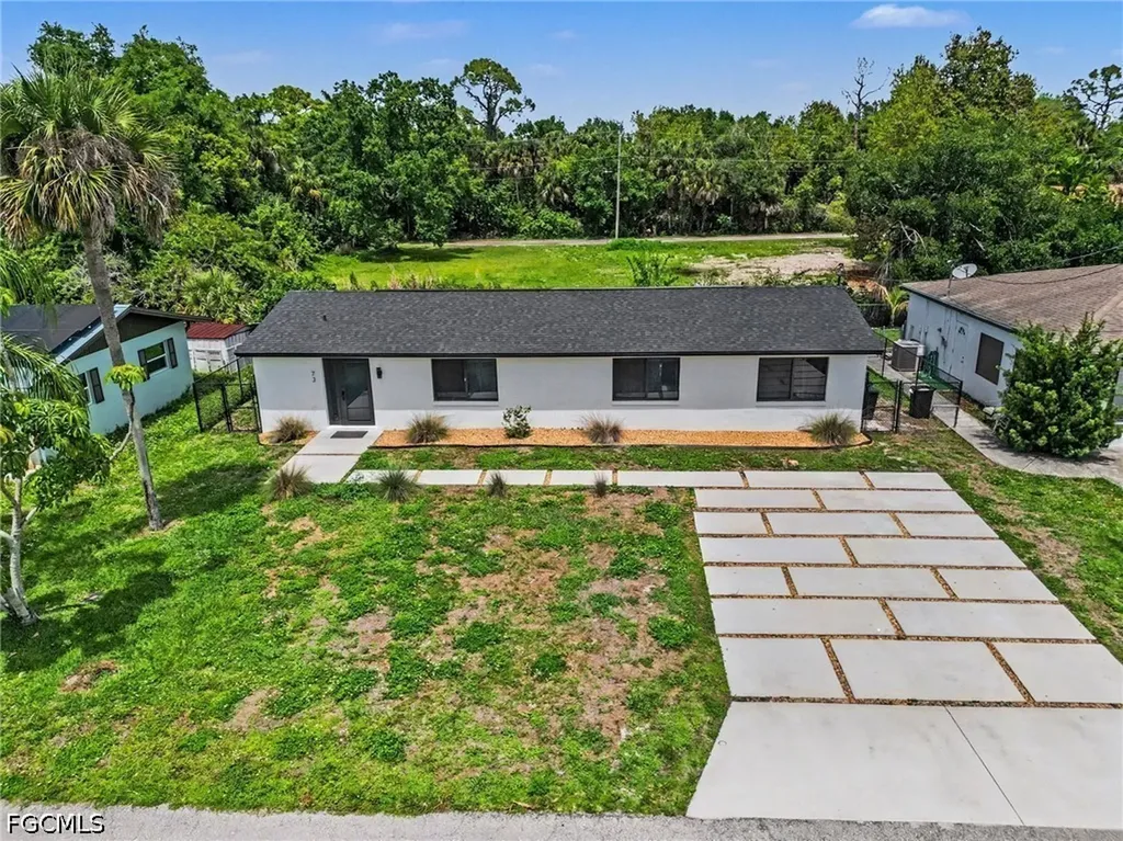 73 Cardinal Drive North Fort Myers FL 33917