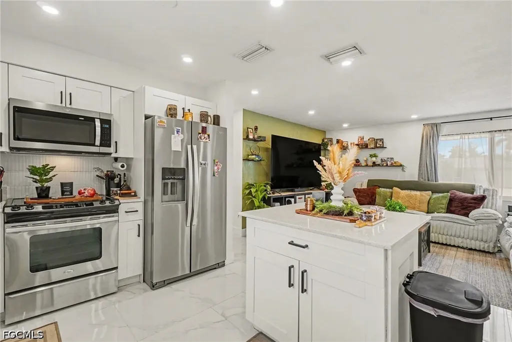 73 Cardinal Drive North Fort Myers FL 33917