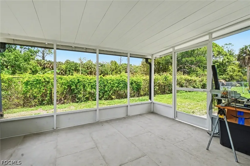 73 Cardinal Drive North Fort Myers FL 33917