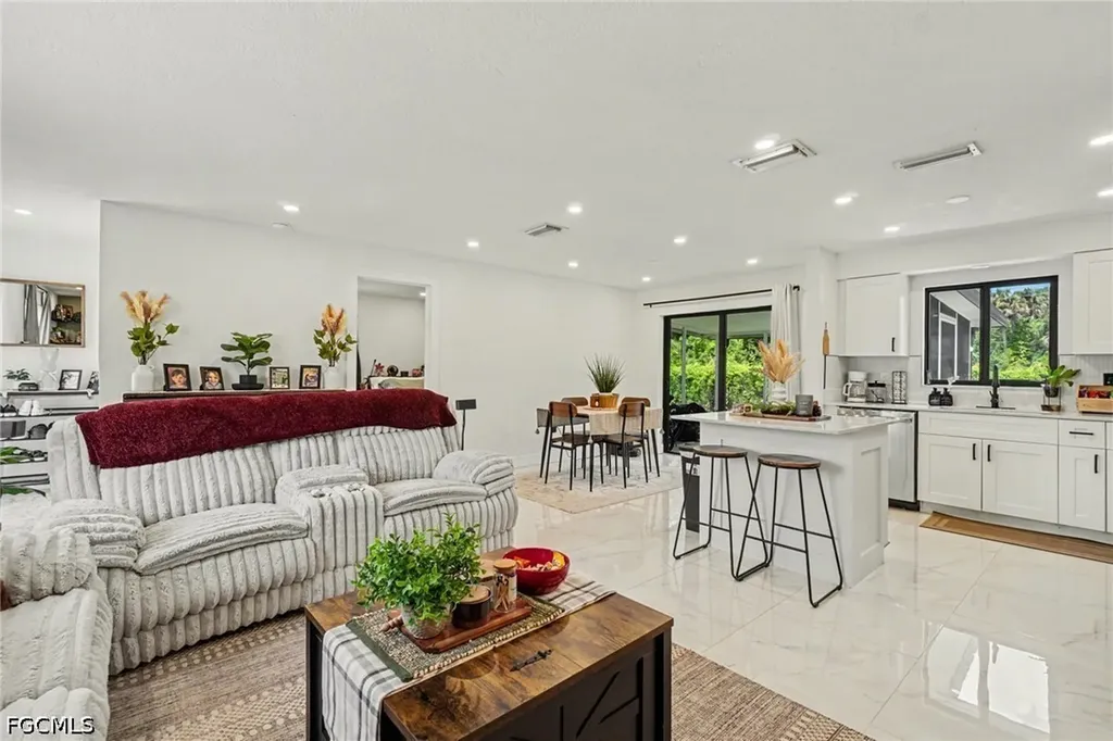 73 Cardinal Drive North Fort Myers FL 33917
