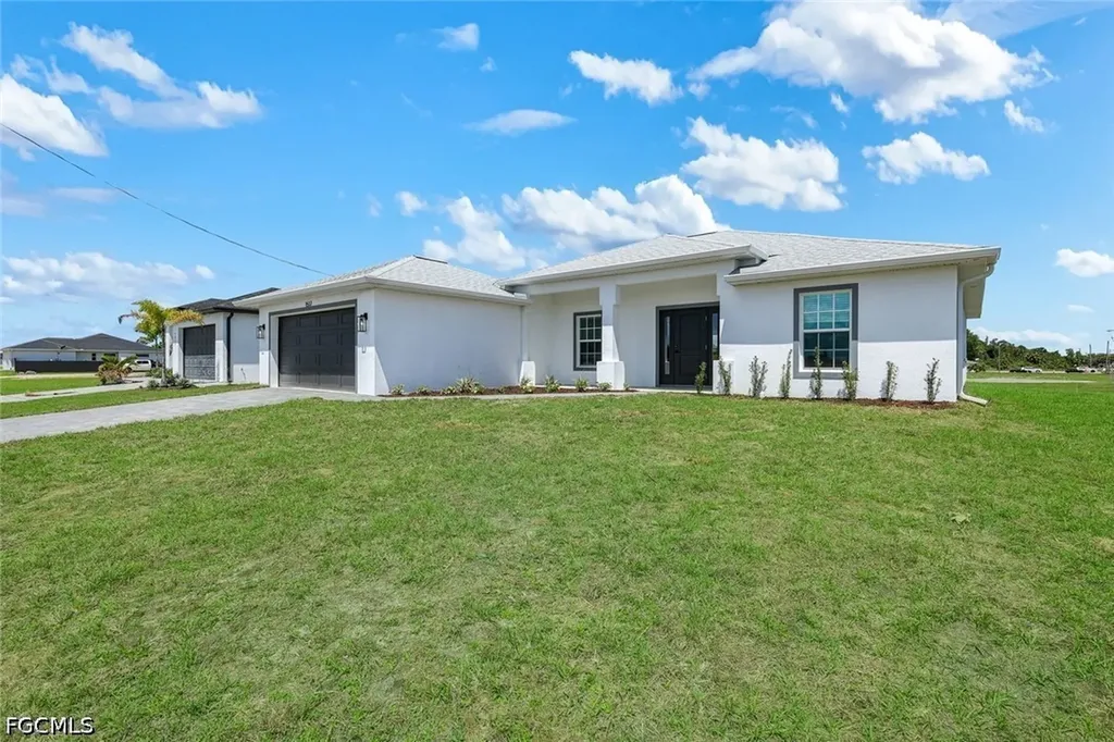 1517 NE 23rd Street Cape Coral FL 33909