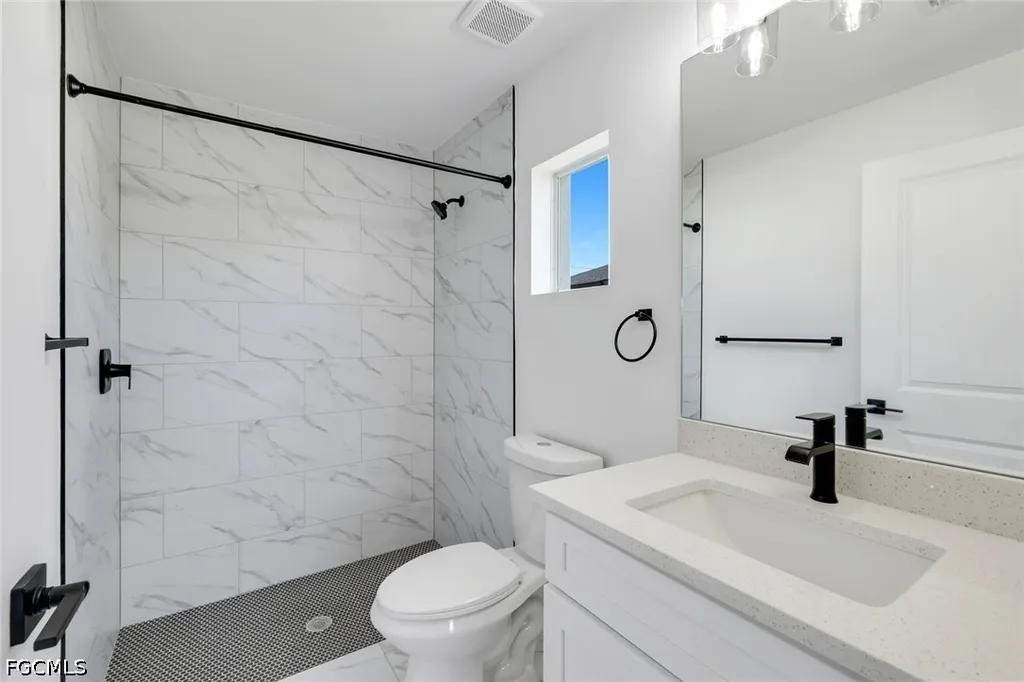 1517 NE 23rd Street Cape Coral FL 33909
