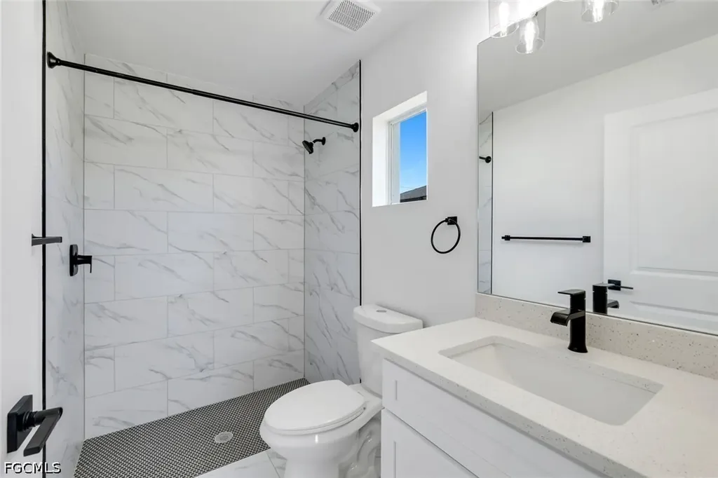 1517 NE 23rd Street Cape Coral FL 33909