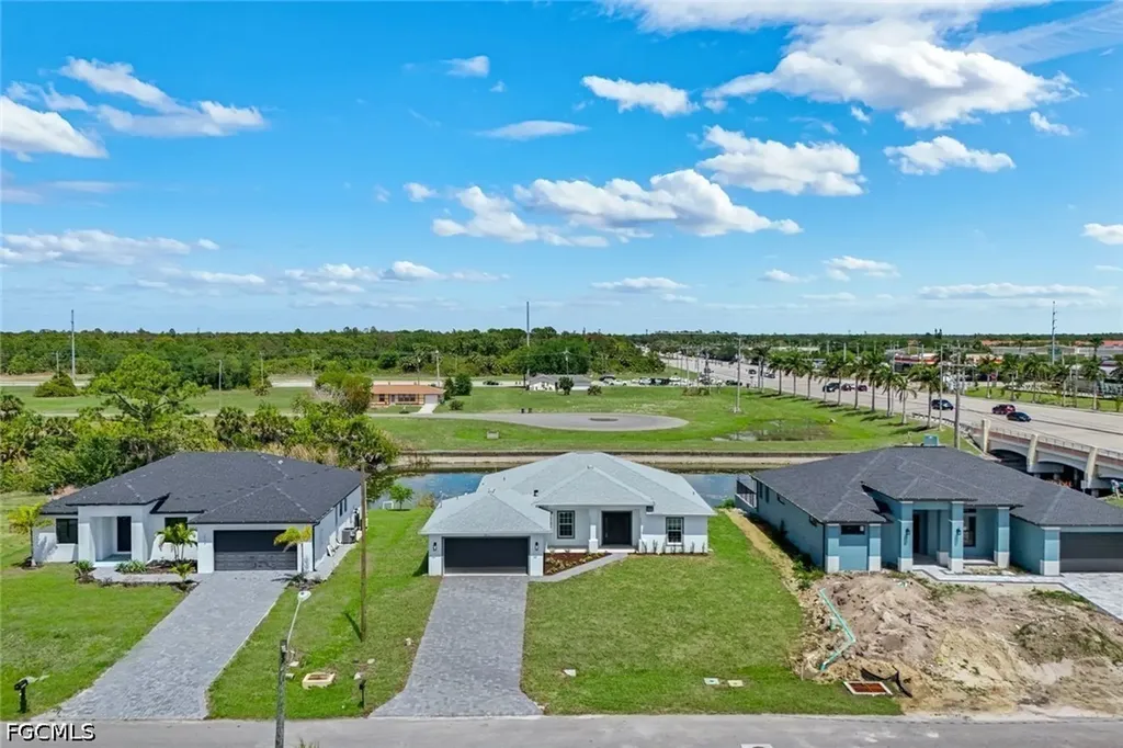 1517 NE 23rd Street Cape Coral FL 33909