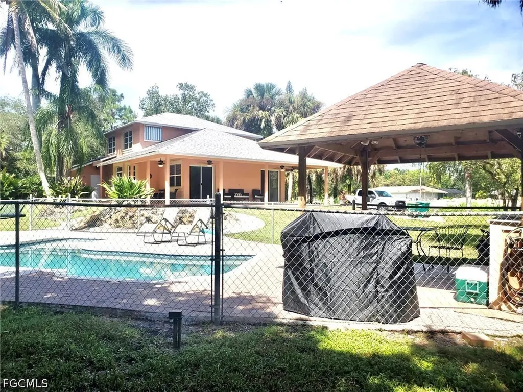 740 19th Street SW Naples FL 34117