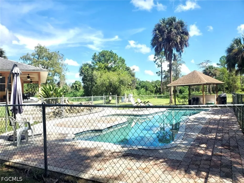 740 19th Street SW Naples FL 34117