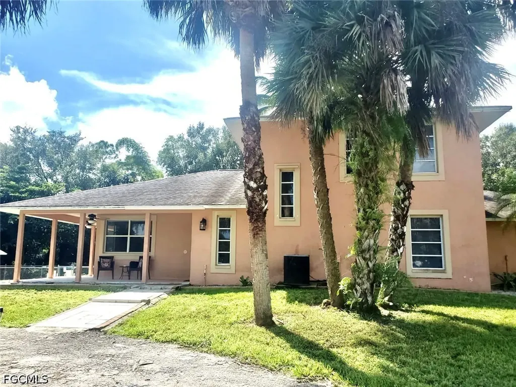740 19th Street SW Naples FL 34117