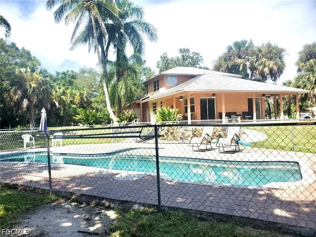 740 19th Street SW Naples FL 34117