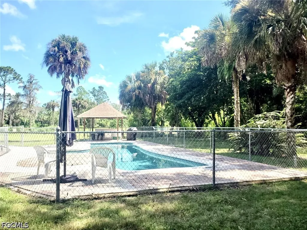 740 19th Street SW Naples FL 34117