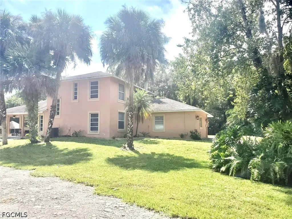 740 19th Street SW Naples FL 34117