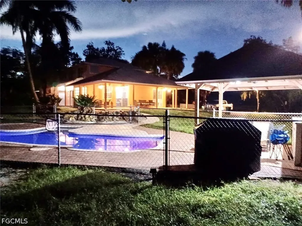 740 19th Street SW Naples FL 34117