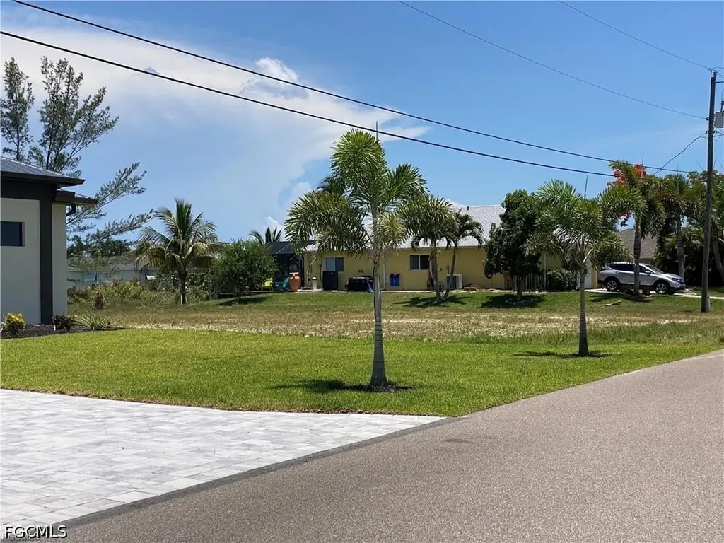2005 SW 8th Court Cape Coral FL 33991