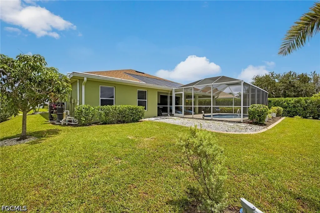 216 NW 29th Avenue Cape Coral FL 33993