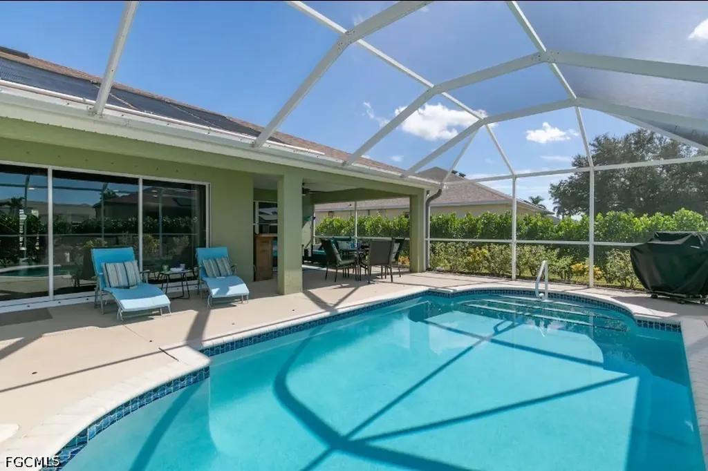 216 NW 29th Avenue Cape Coral FL 33993