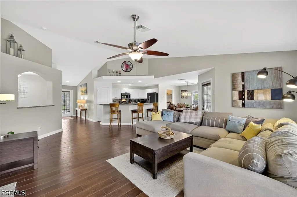 216 NW 29th Avenue Cape Coral FL 33993