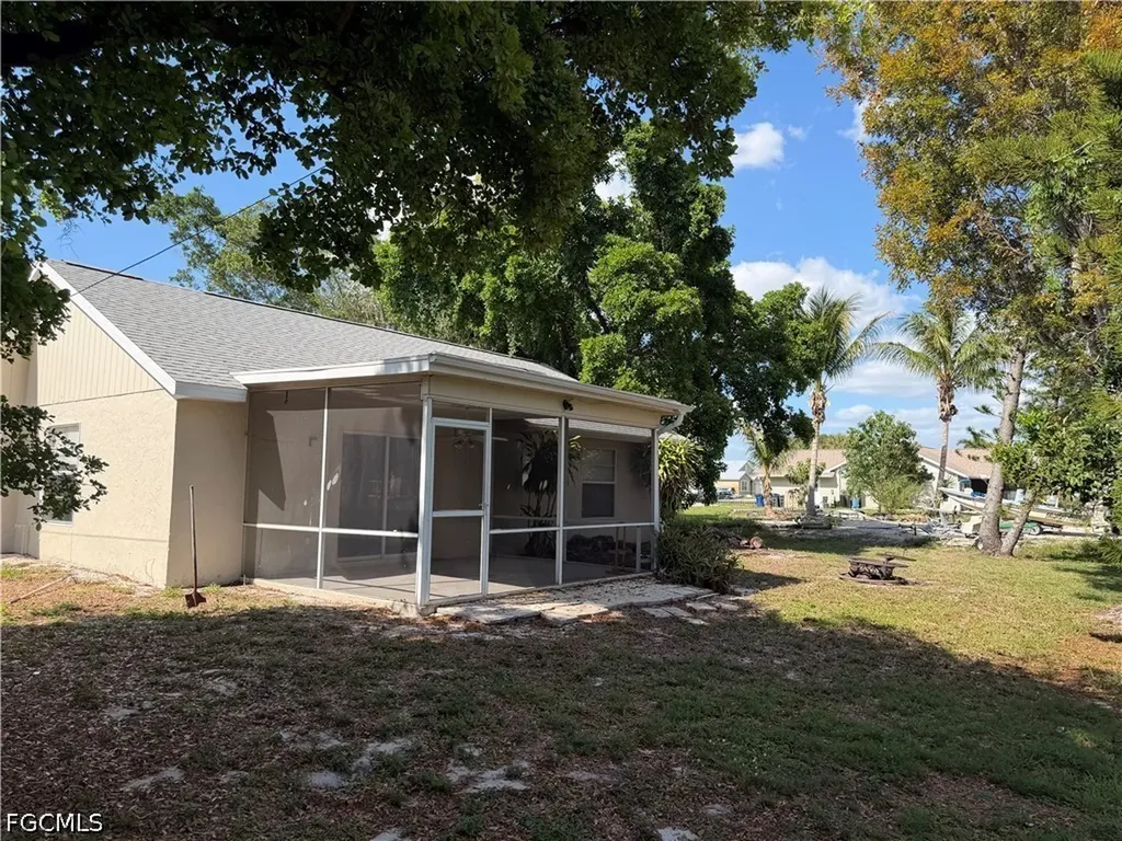 8072 Sandpiper Road Fort Myers FL 33967