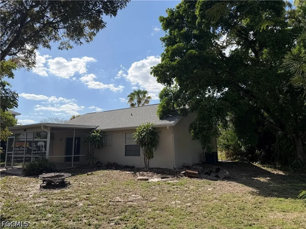 8072 Sandpiper Road Fort Myers FL 33967