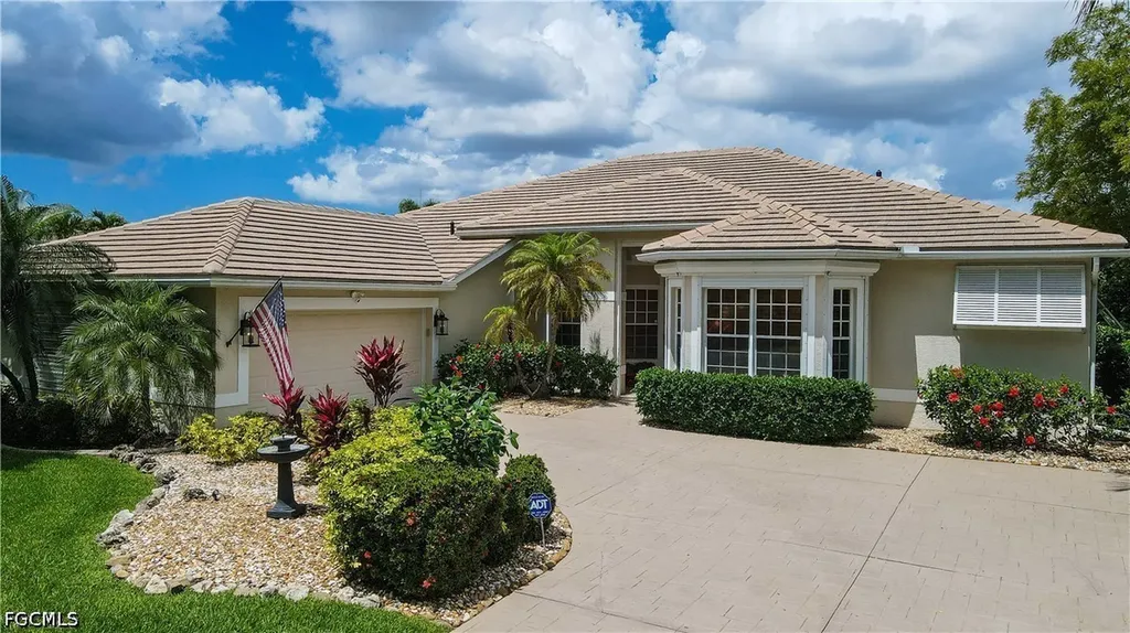 10551 Curry Palm Lane Fort Myers FL 33966