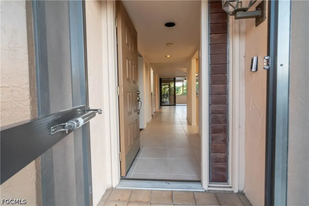 2069 W Lakeview Boulevard North Fort Myers FL 33903