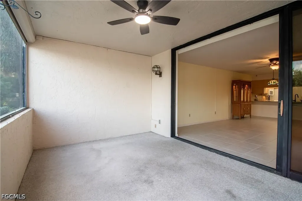 2069 W Lakeview Boulevard North Fort Myers FL 33903