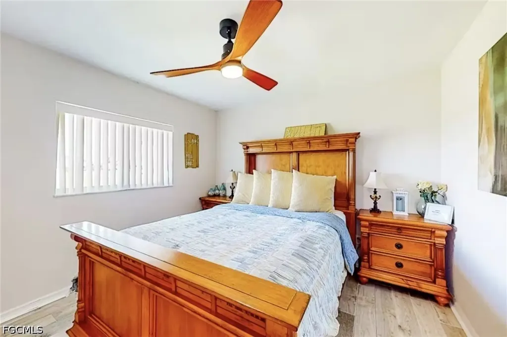 923 SW 28th Terrace Cape Coral FL 33914