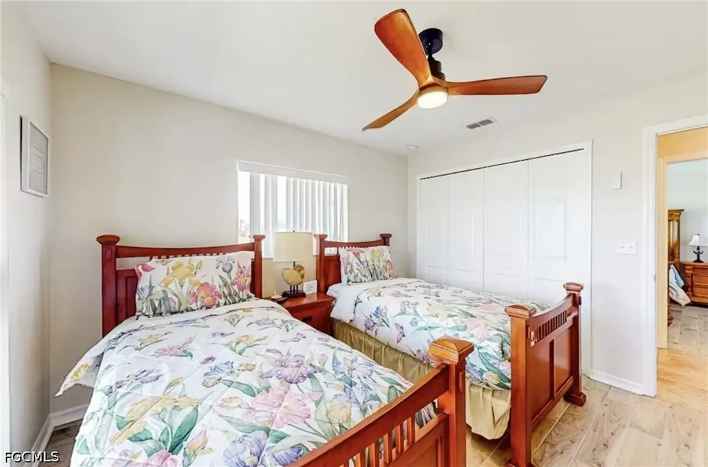 923 SW 28th Terrace Cape Coral FL 33914