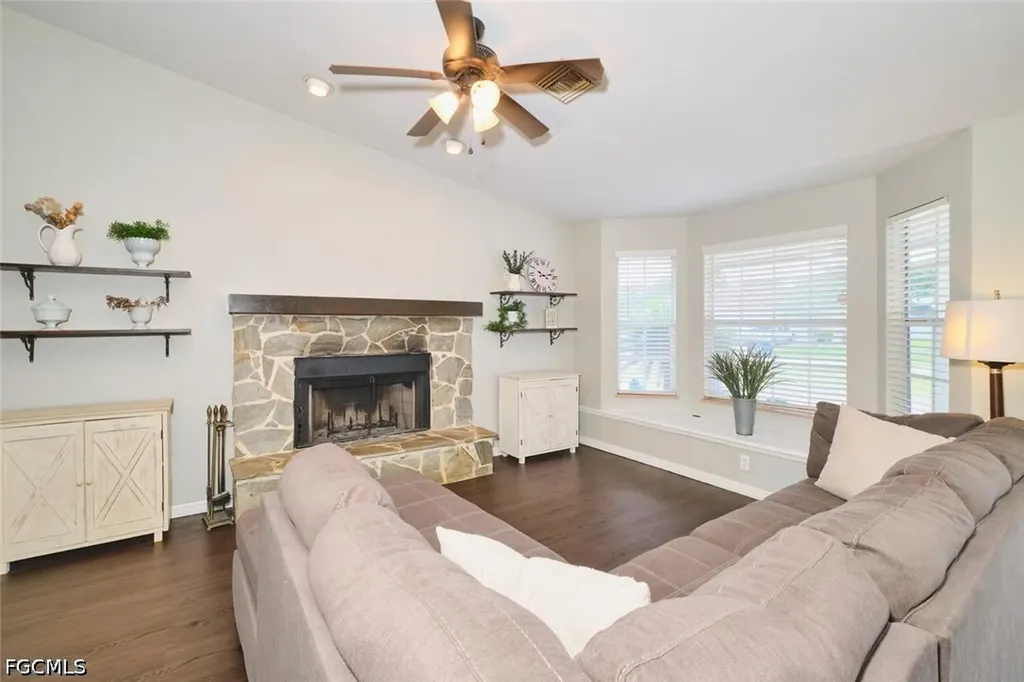 6649 Hartland Street Fort Myers FL 33966