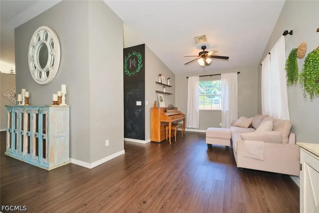 6649 Hartland Street Fort Myers FL 33966