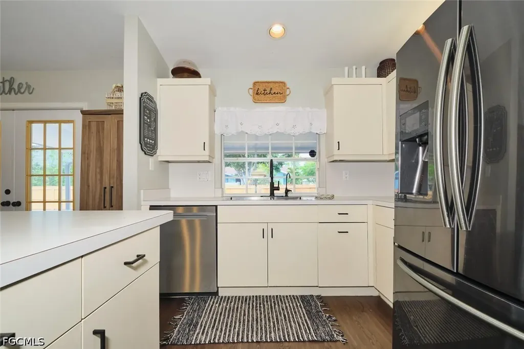6649 Hartland Street Fort Myers FL 33966