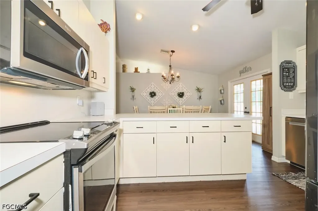 6649 Hartland Street Fort Myers FL 33966