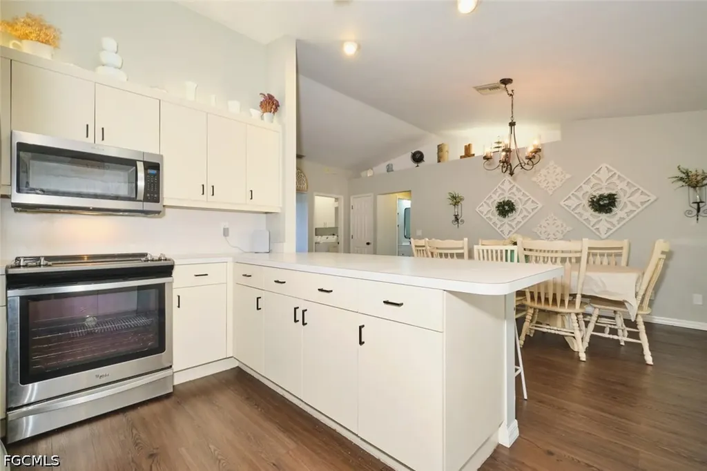 6649 Hartland Street Fort Myers FL 33966