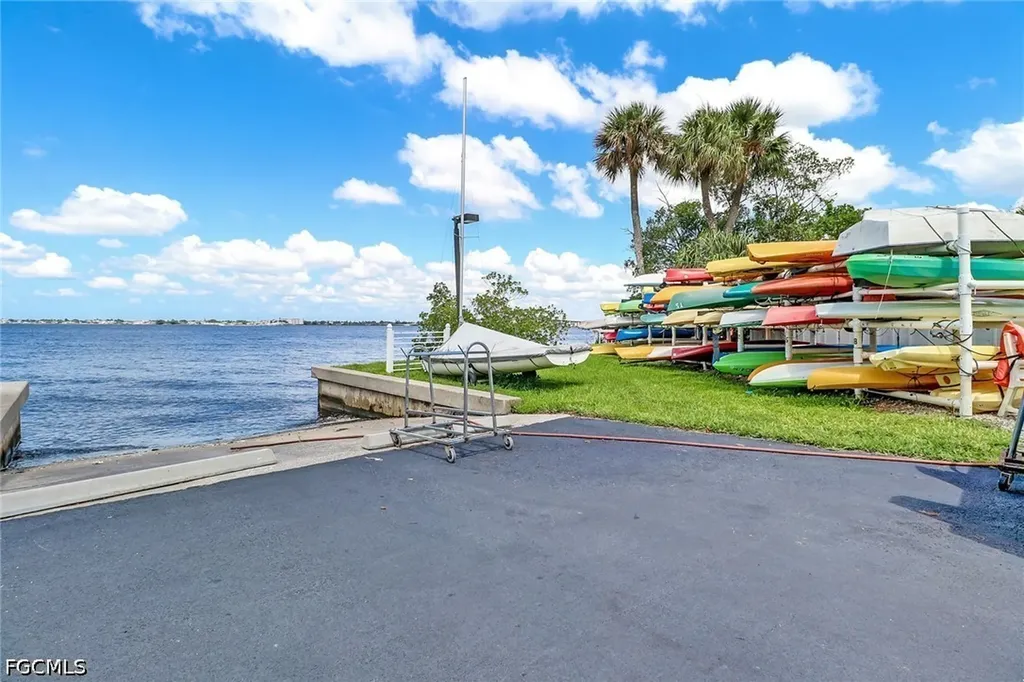 4396 Bowsprit Court Fort Myers FL 33919