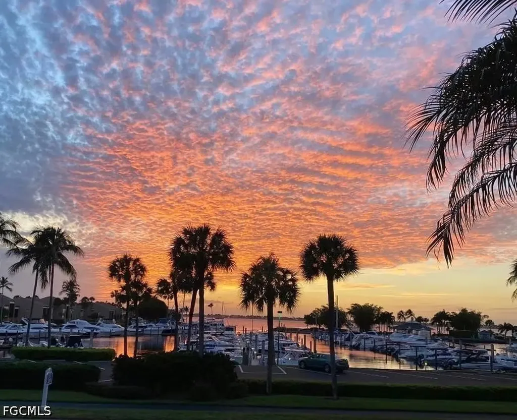 4396 Bowsprit Court Fort Myers FL 33919