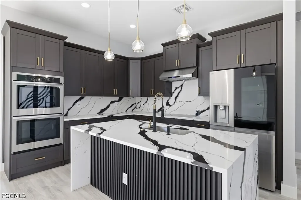 3113 NE Juanita Place Cape Coral FL 33909
