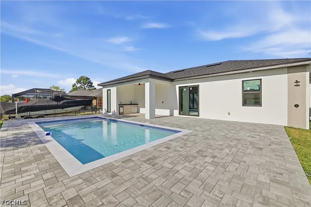 3113 NE Juanita Place Cape Coral FL 33909