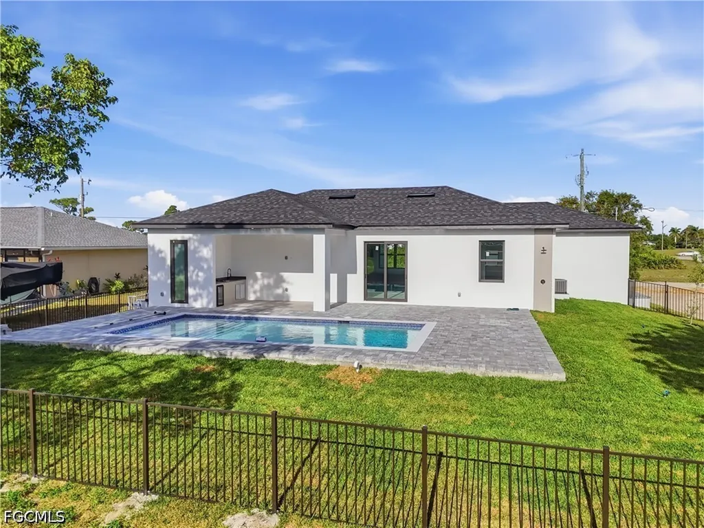 3113 NE Juanita Place Cape Coral FL 33909