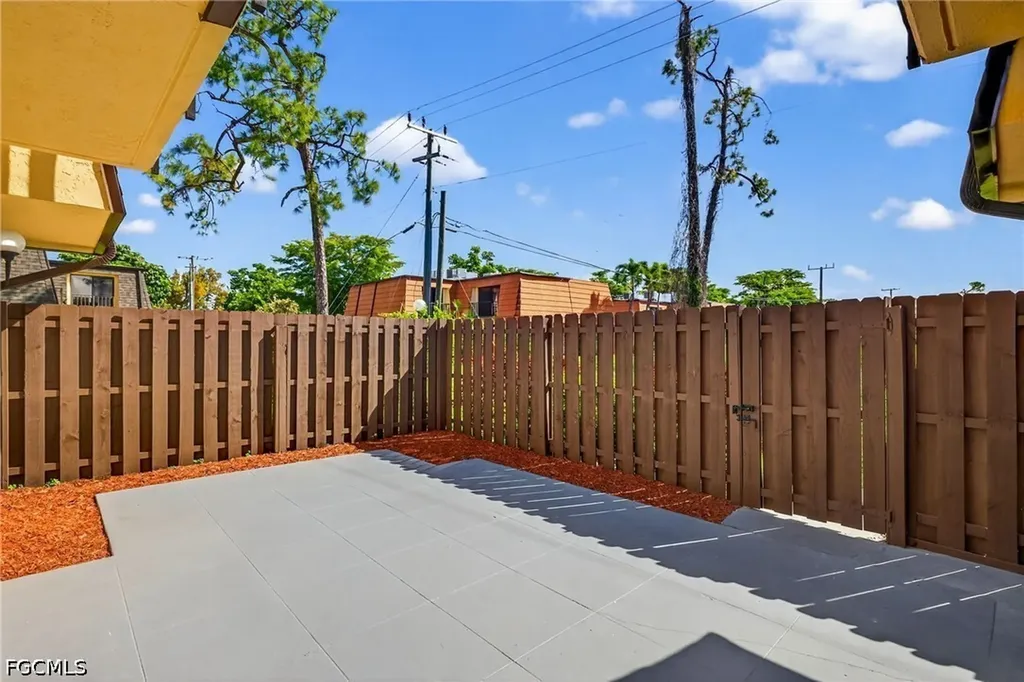 5576 Malt Drive Fort Myers FL 33907