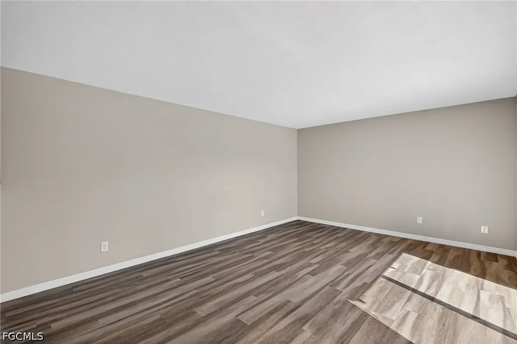 5576 Malt Drive Fort Myers FL 33907