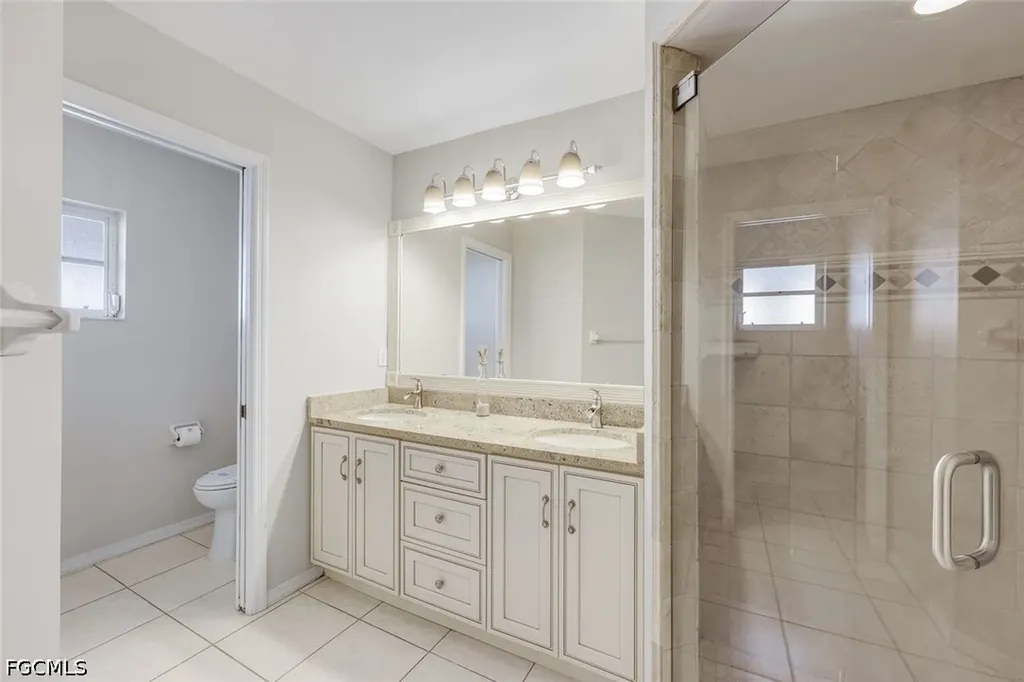 2513 Everest Parkway Cape Coral FL 33904