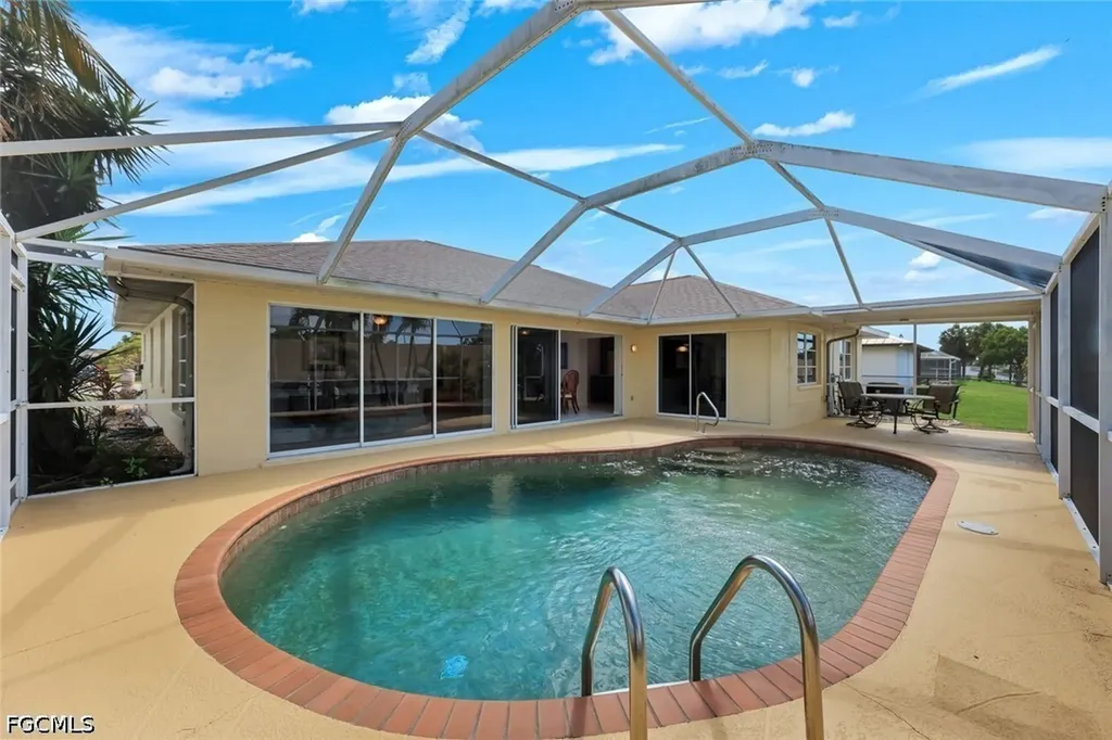 2513 Everest Parkway Cape Coral FL 33904