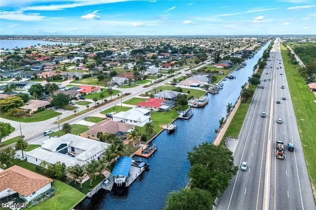 2513 Everest Parkway Cape Coral FL 33904